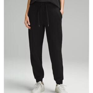 Lululemon Women’s High Rise Scuba Jogger Black Activewear Pants Size 8 W5CVAS